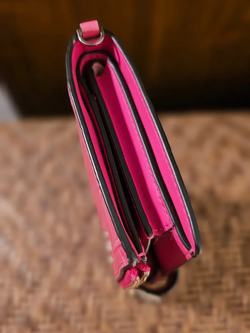 Kate Spade Croc Embossee Pink Leather Wallet EUC